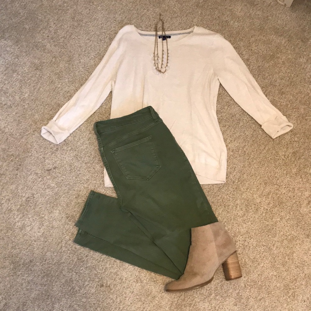 Gap Crew neck Sweater